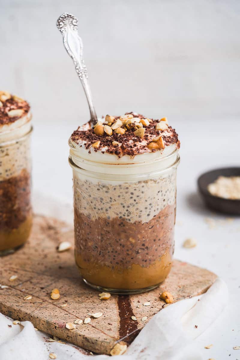 Peanut butter & yogurt overnight oat jars - Luvele US