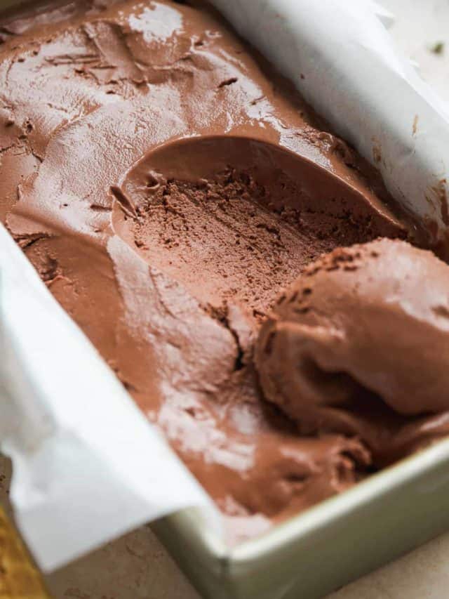 cropped-Frozen-Greek-Chocolate-Yogurt-9.jpg