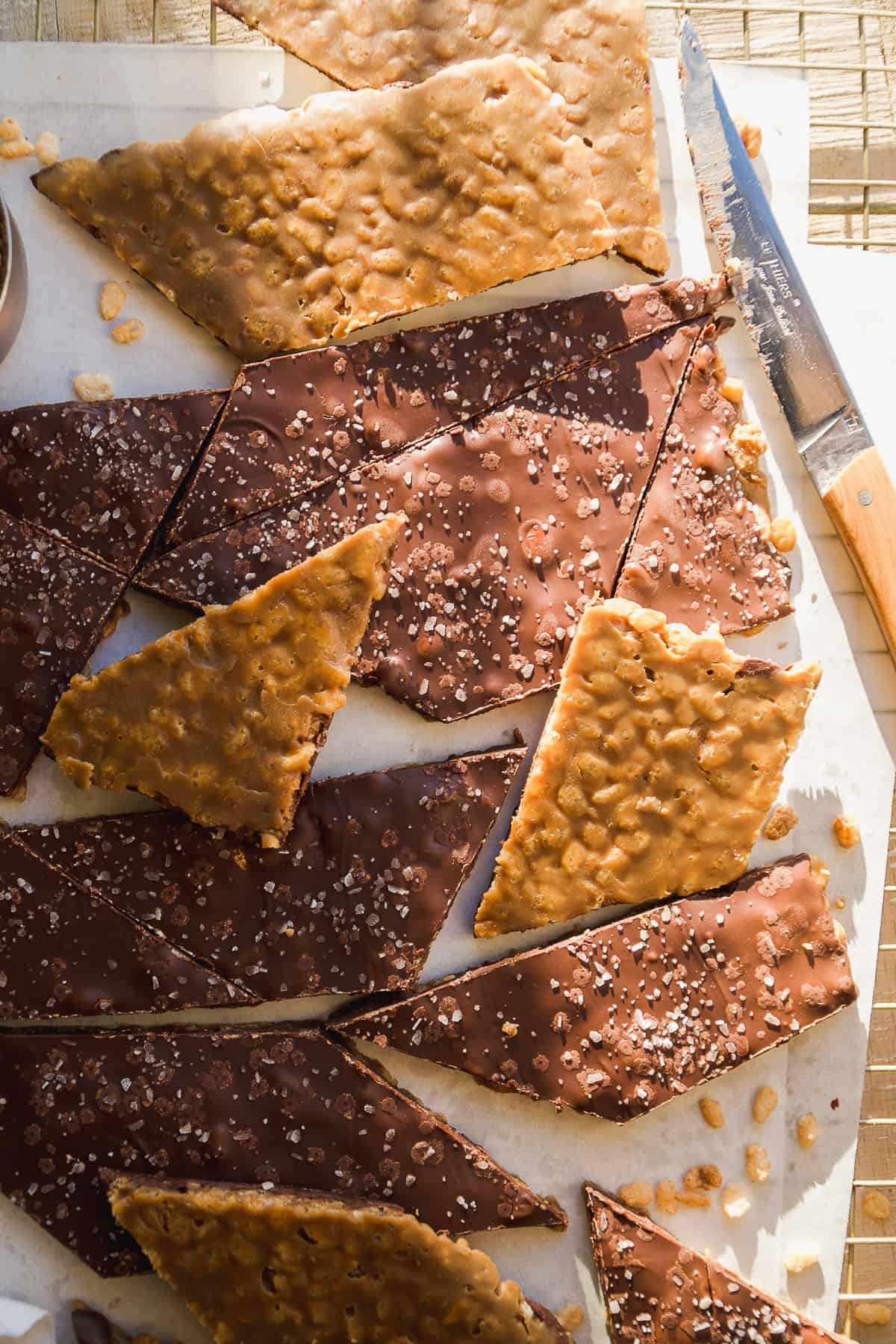 Up close view of scotcharoo bark on cooling rack.