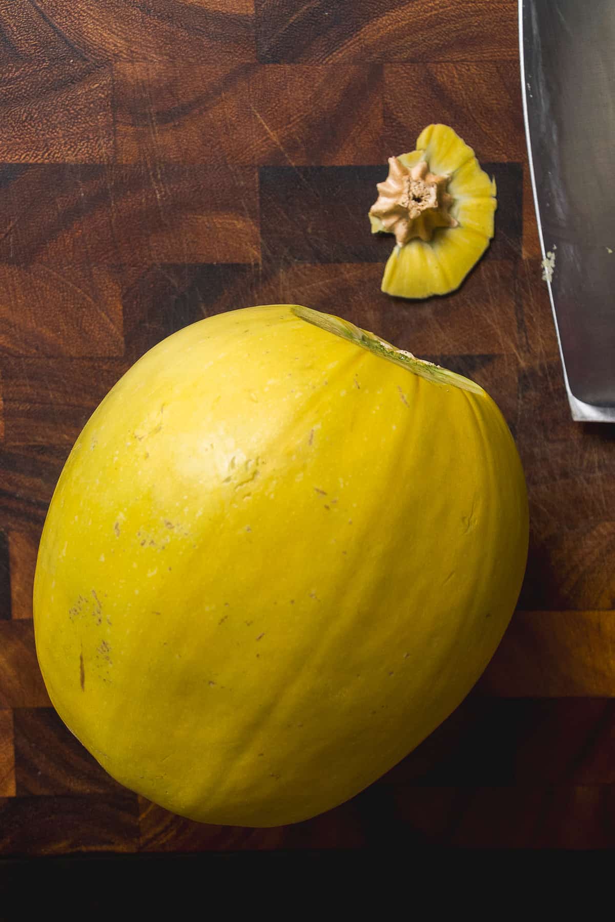 Spaghetti squash with the step cut off the top.